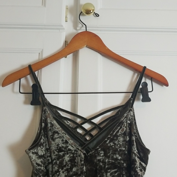 Hunter green, crushed velour tank - Picture 2 of 3